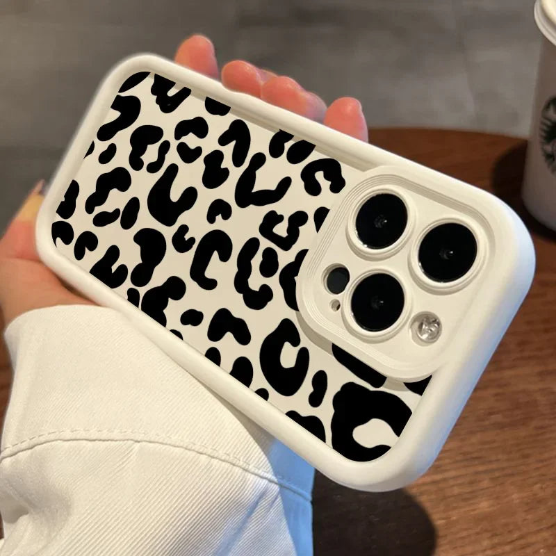 Leopard Print Shockproof iPhone Case – Stylish Animal Print Protective Cover