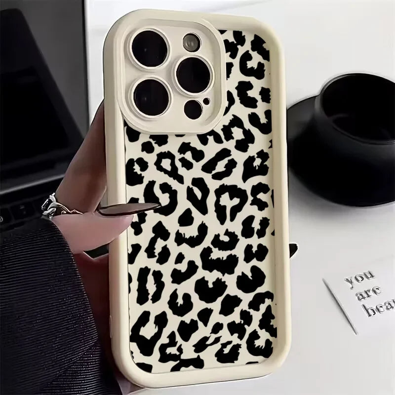 Leopard Print Shockproof iPhone Case – Stylish Animal Print Protective Cover